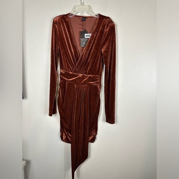 SHEIN sexy large brown nwt  deep vneck mini sash - Picture 1 of 7